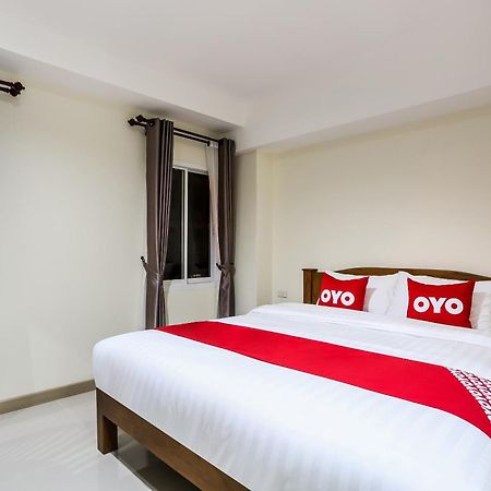 Canary House Rachawong คานารี่ เฮ้าส์ ราชวงศ์ Chiang Mai Buitenkant foto