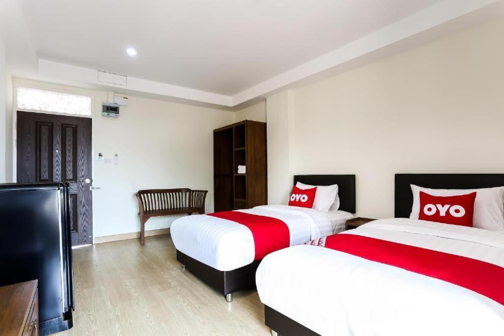 Canary House Rachawong คานารี่ เฮ้าส์ ราชวงศ์ Chiang Mai Buitenkant foto